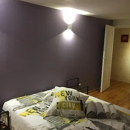 Saint Ravy Apartment *